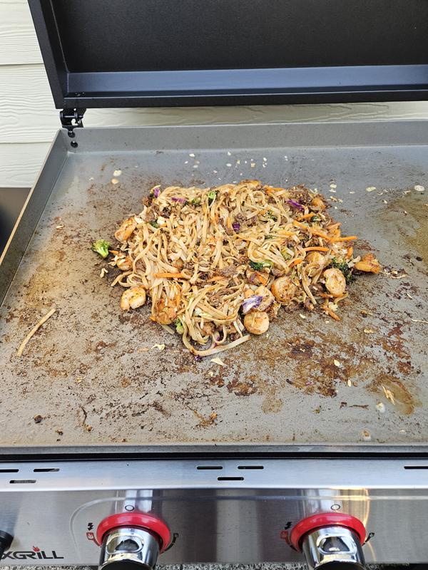 Daytona™ 3-Burner Propane Gas Grill with Griddle Top | Nexgrill