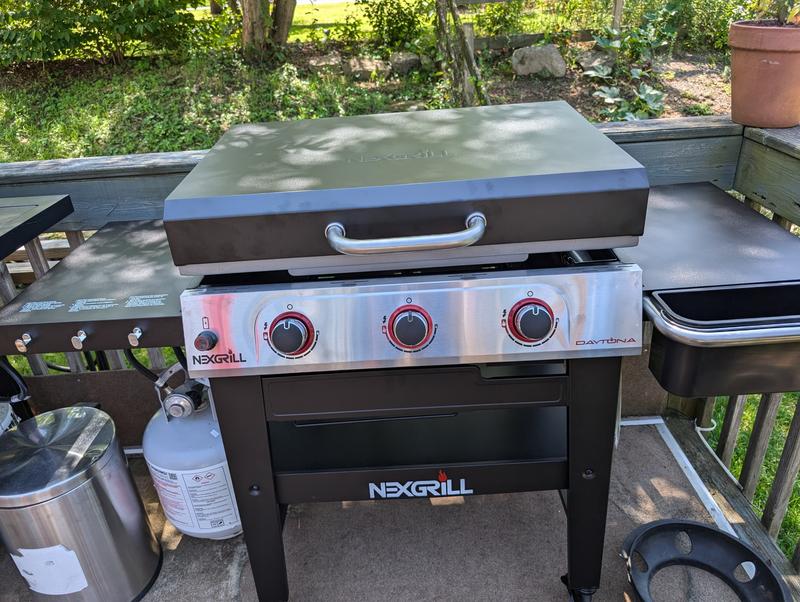 Daytona™ 3-Burner Propane Gas Grill with Griddle Top | Nexgrill