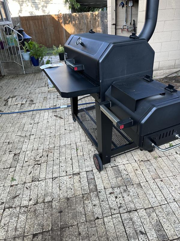 Oakford 1150 Reverse Flow Offset Smoker | Nexgrill