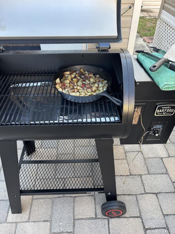 Oakford™ 28A Pellet Grill Smoker in Black | Nexgrill