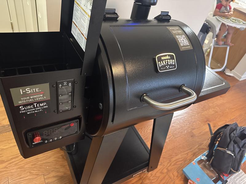 Oakford™ 580 Pellet Grill | Nexgrill