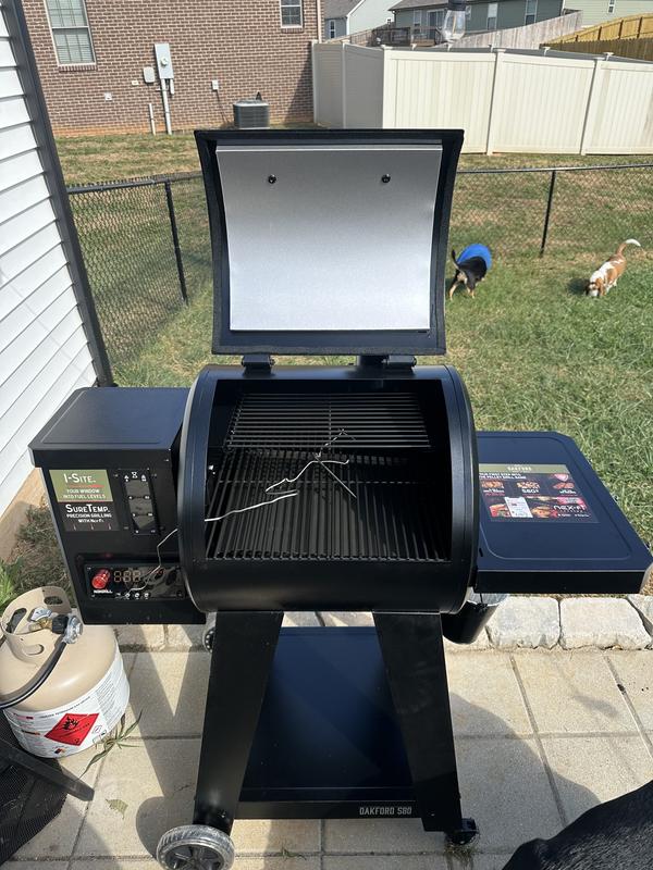 Oakford™ 580 Pellet Grill | Nexgrill