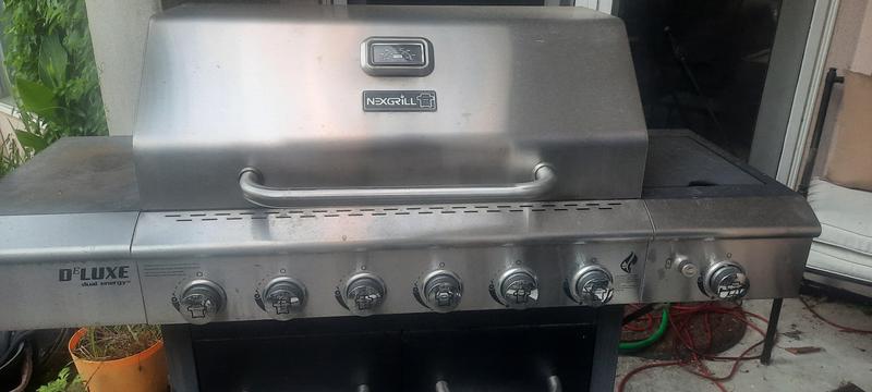 5-Burner Gas Grill w/ Side Burner, Foldable Side Shelf