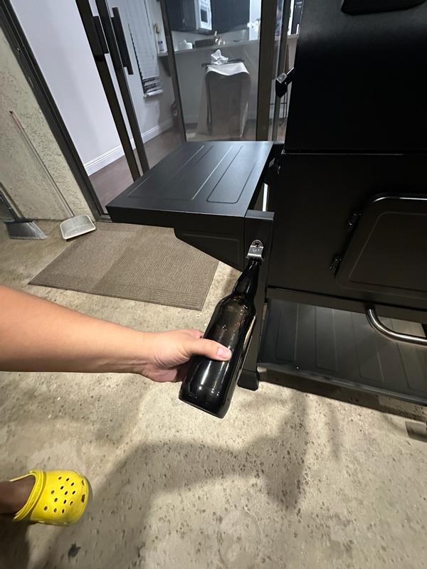 Nexgrill Oakford Homestead 24 Heavy Duty Charcoal Grill in Black