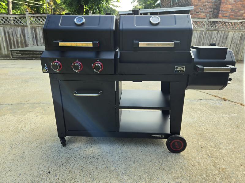 Have a question about Nexgrill Oakford 1150 Pro 3-Burner Propane
