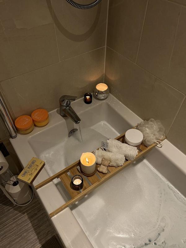 Customer photo for "Perfect bath time essential"