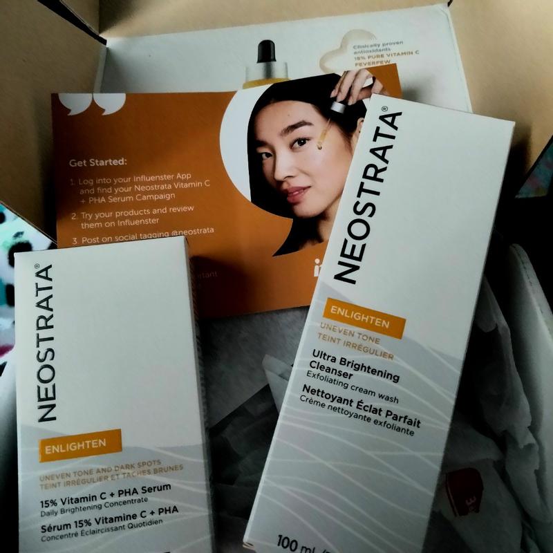 Ultra Brightening Cleanser – NEOSTRATA® of Canada