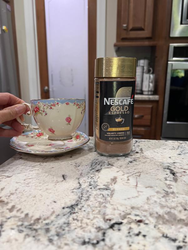 Gold Espresso Blonde Instant Coffee 3.5 oz Jar| NESCAFÉ® US