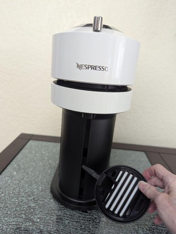 Nespresso Vertuo Next - Deluxe Matte Black Chrome | Small Coffee