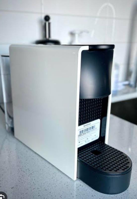 Essenza Mini Pure White - Original Coffee Machines - Nespresso USA