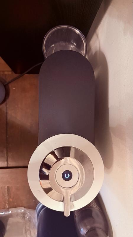 Customer carousel item 12.