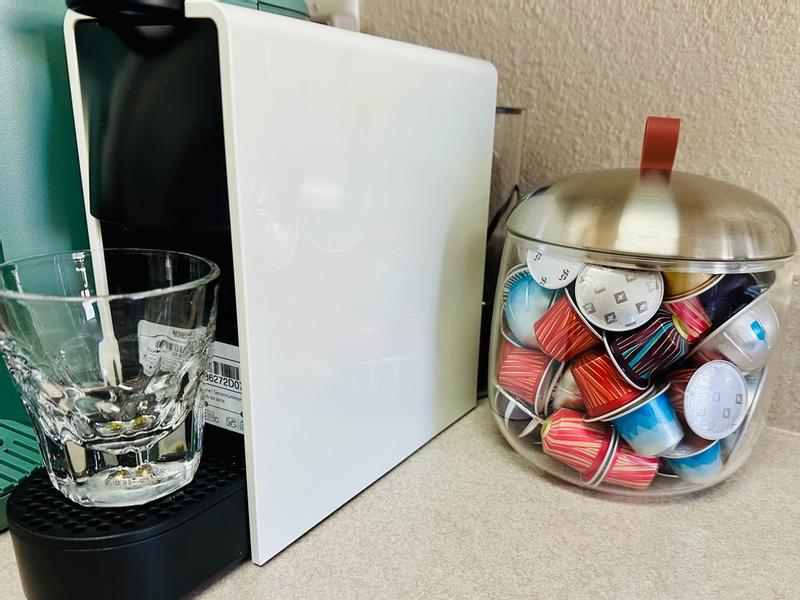 Essenza Mini Pure White - Original Coffee Machines - Nespresso USA