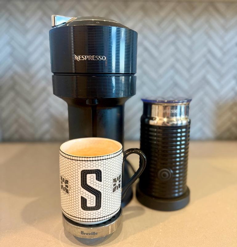 Customer carousel item 4.