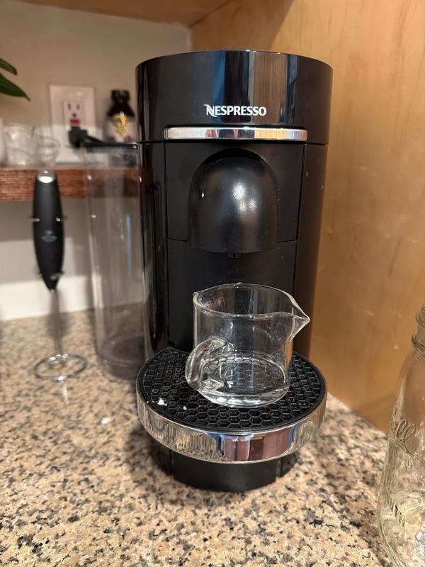 【豪華3点セット】ヴァーチュオ&エアロチーノ3&ディスプレイドロワー Bundle Set: Vertuo Chrome with Milk Frother | Nespresso USA