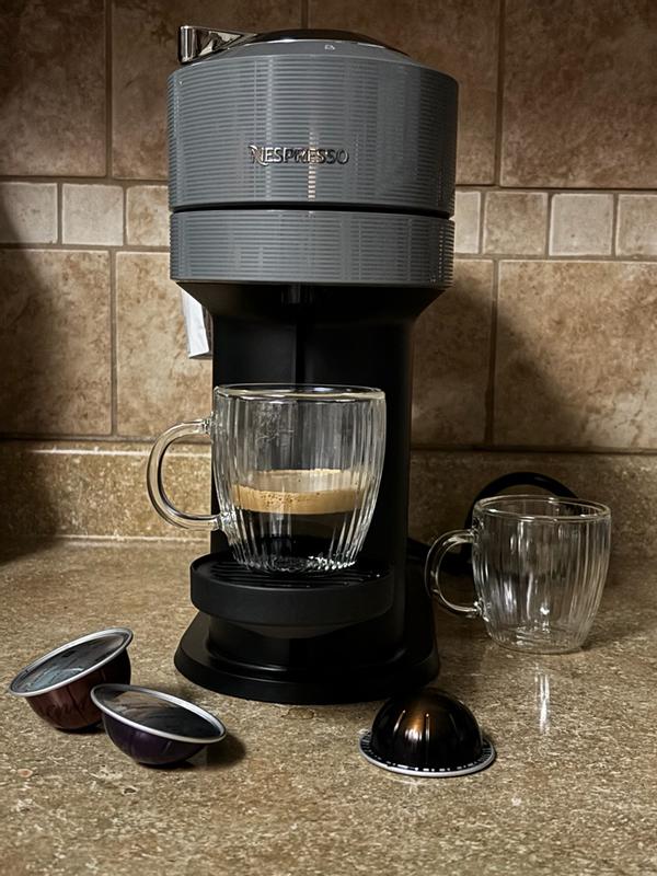 Nespresso Vertuo Next Espresso Machine Aeroccino ENV120BMAE