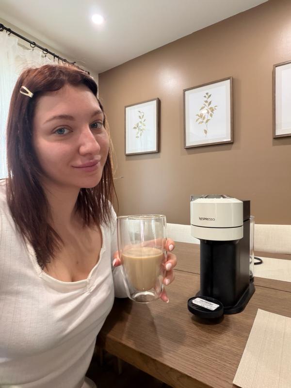 Customer carousel item 7.