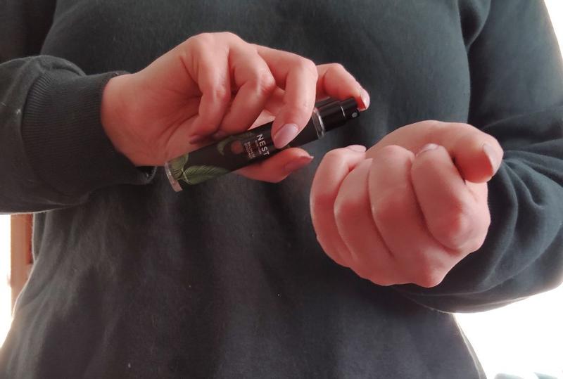 Review Thumbnail Image 0 382882577