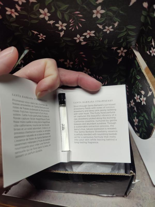 Customer photo for "Strawberry Scent of the Summer!!"