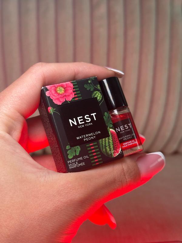 Customer photo for "Fresh, juicy, and softly floral—perfect everyday s"