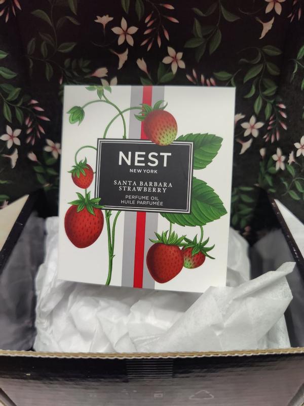 Customer photo for "Strawberry Scent of the Summer!!"
