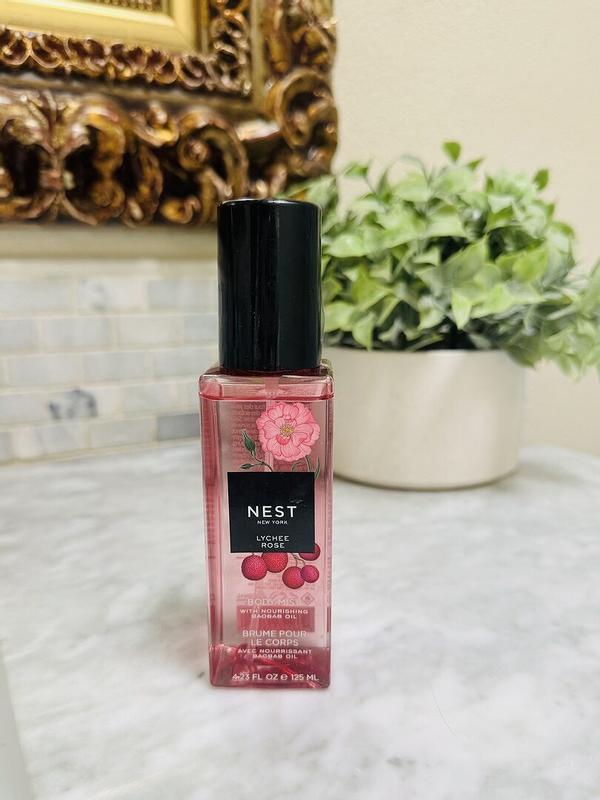 Customer photo for "Smells and makes me feel amazing"