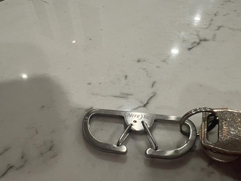 B-Series™ Dual Carabiner