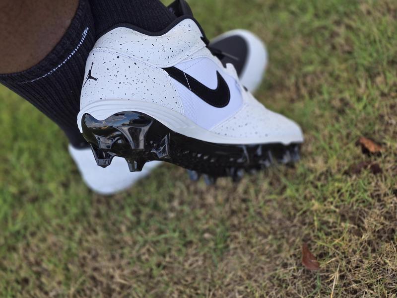 Jordan Stadium 90 TD Men's Football Cleats | Dick's Sporting Goods