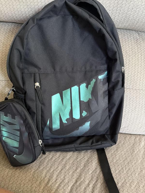 Nike letters peeled off after once was on gentle cycle. Very poor quality and disappointing