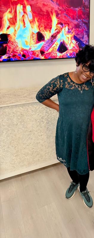 Matched my dress color 👗 well.