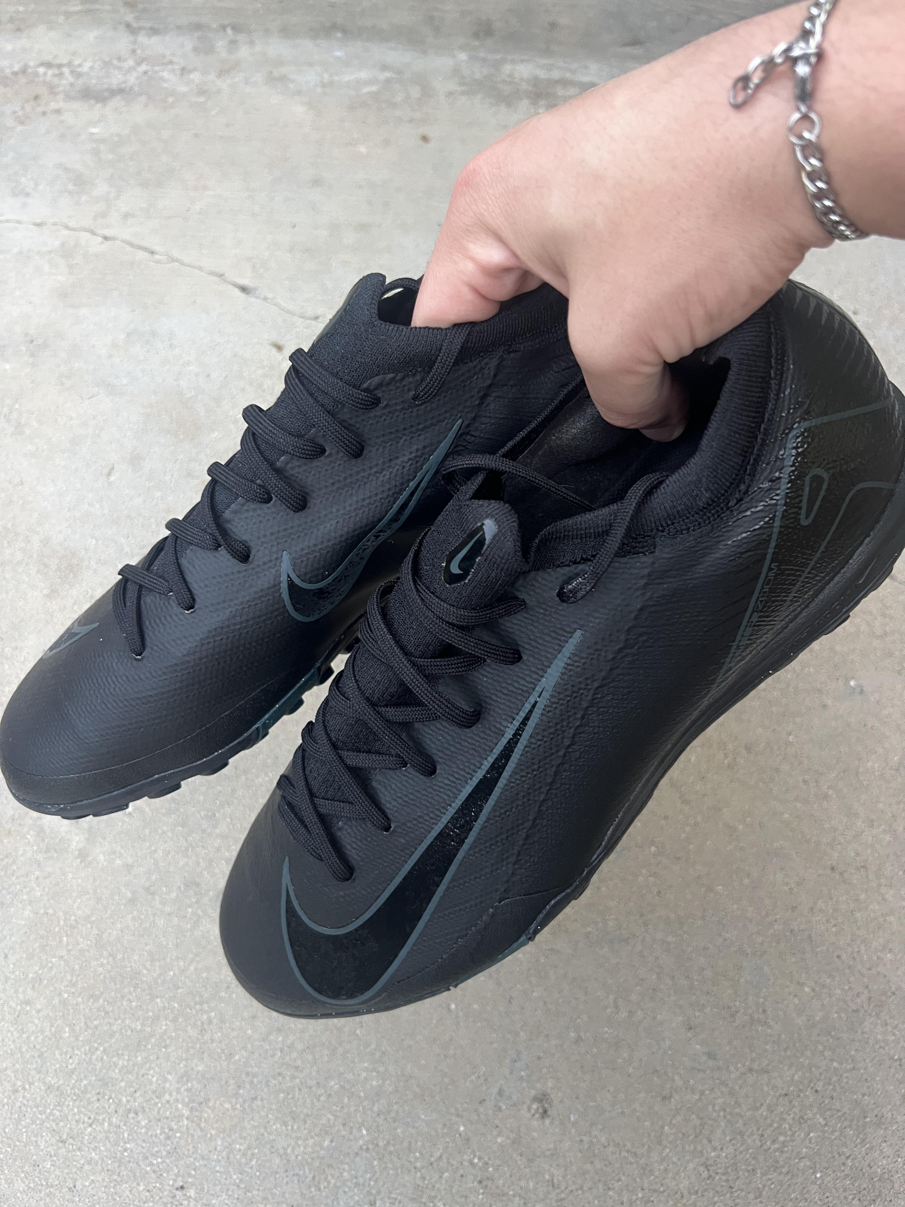 Nike (ナイキ) ZOOM VAPOR 16 PRO TF Nike Zoom Mercurial Vapor 16 Pro TF Turf Soccer Cleat