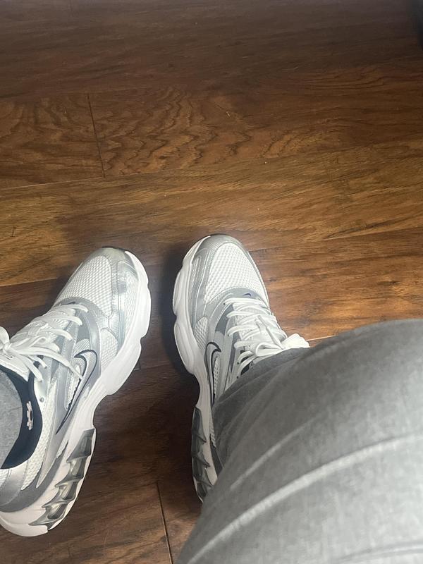 Customer photo for "Fire silver shoe"