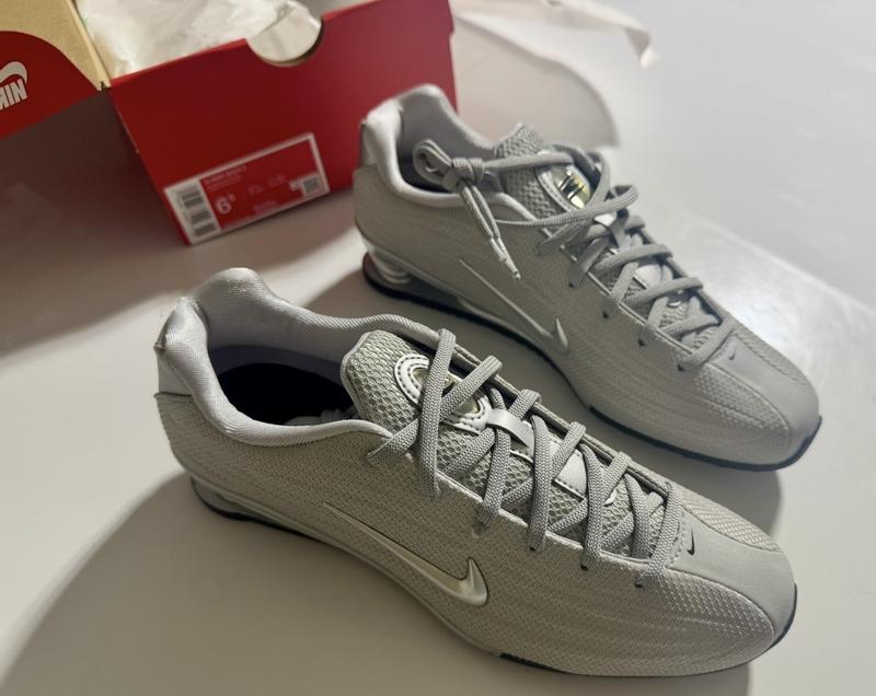 靴 SHOXX llic Silver 24.5 Nike Shox Z sneakers in metallic silver | ASOS