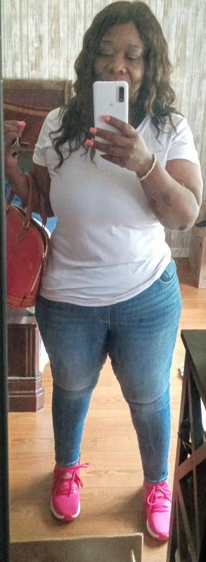 Love these!! Must buy. True to size.