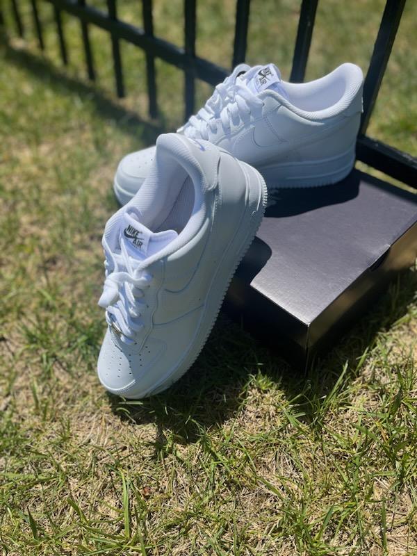 Nike Air Force 1 '07 FlyEase 