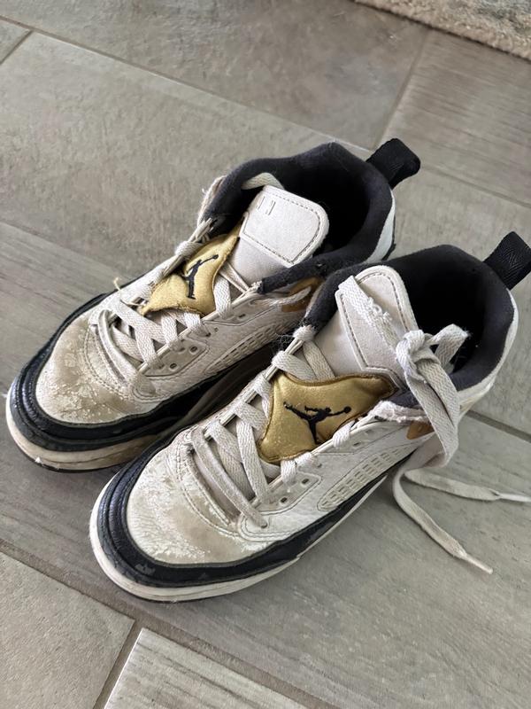 Customer photo for "Fell apart after 3 months — very disappointed in durability"