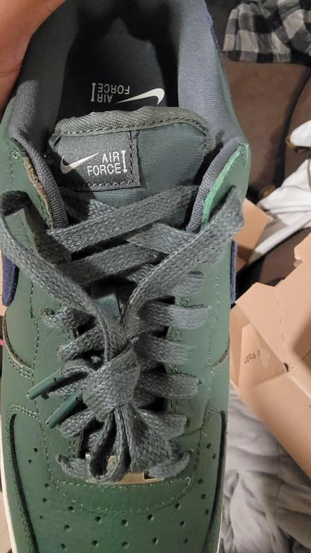 Customer photo for "Terrible quality but very comfy"