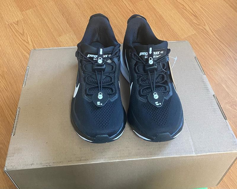 Customer photo for "Lightweight Shoe"