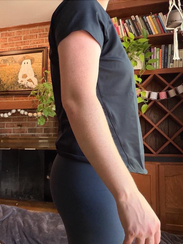 Customer photo for "Flattering and effective!"