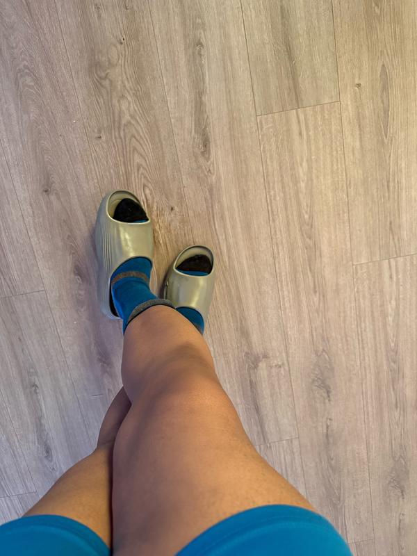 Review Thumbnail Image 0 248872092