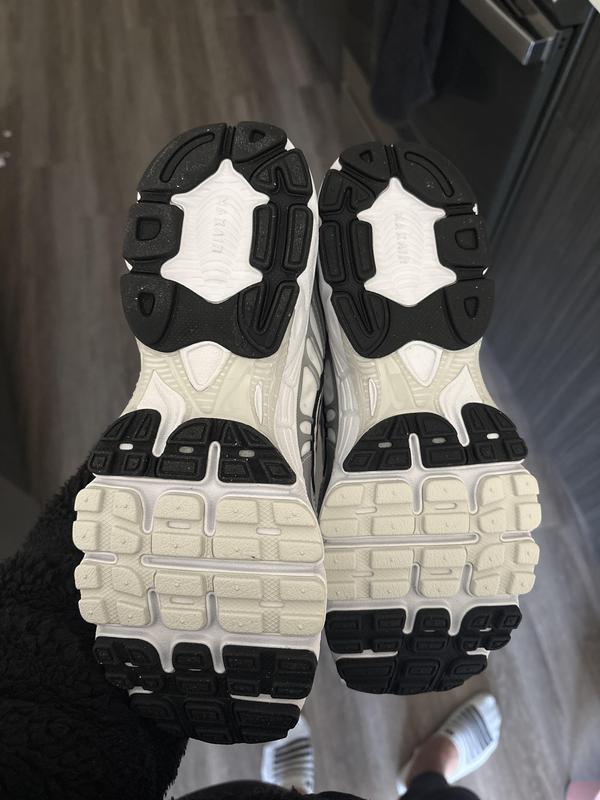 Review Thumbnail Image 0 249458348