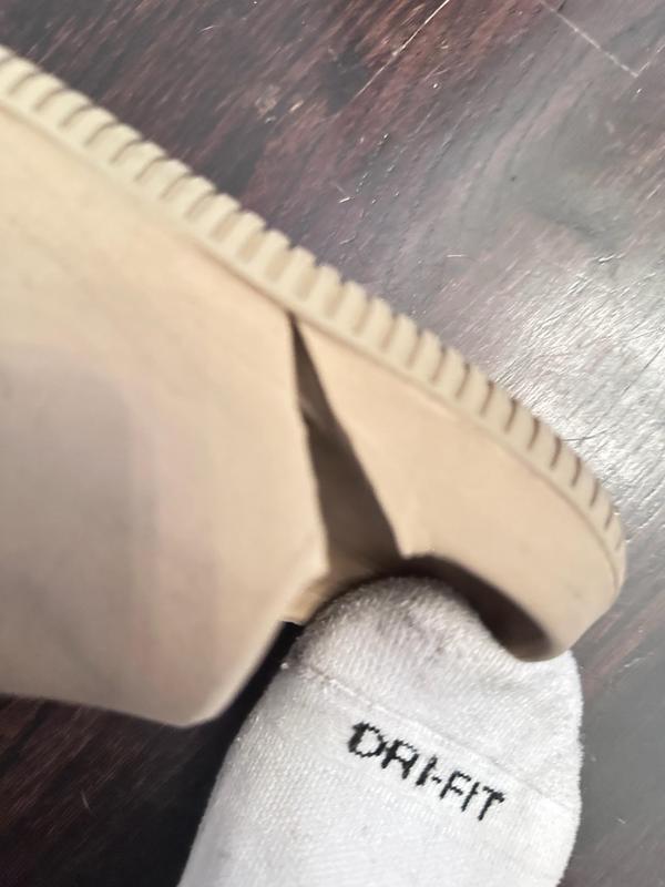 Customer photo for "Broke and runs very small"
