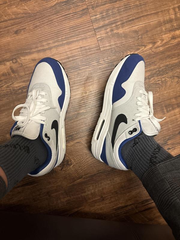 Wearing to work today! Perfect for even dress pants!