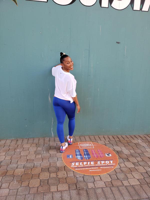 Customer carousel item 7.