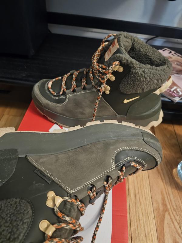 Nike City Classic Premium 