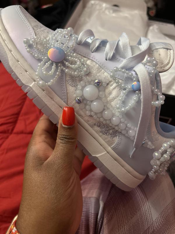 Customer photo for "Cute but with flaws."