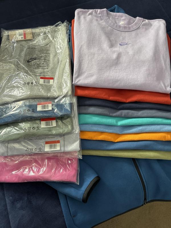 Review Thumbnail Image 0 248779727