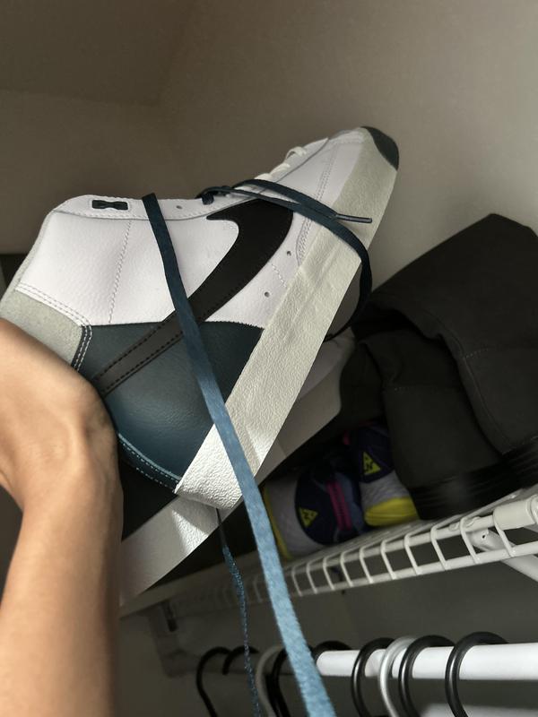 Review Thumbnail Image 0 230165971