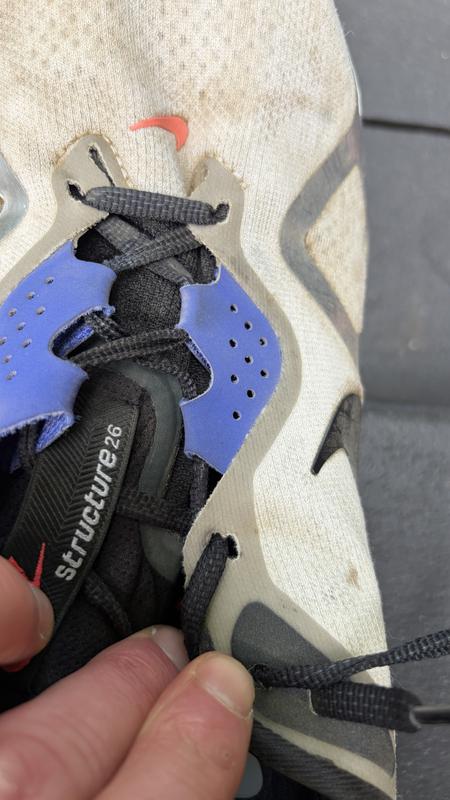 Customer photo for "Cheap lace holes"