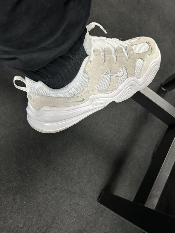 Review Thumbnail Image 0 234672828