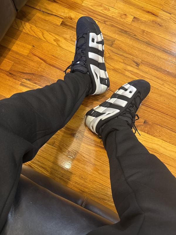 Customer photo for "Nike Uptempo Low"